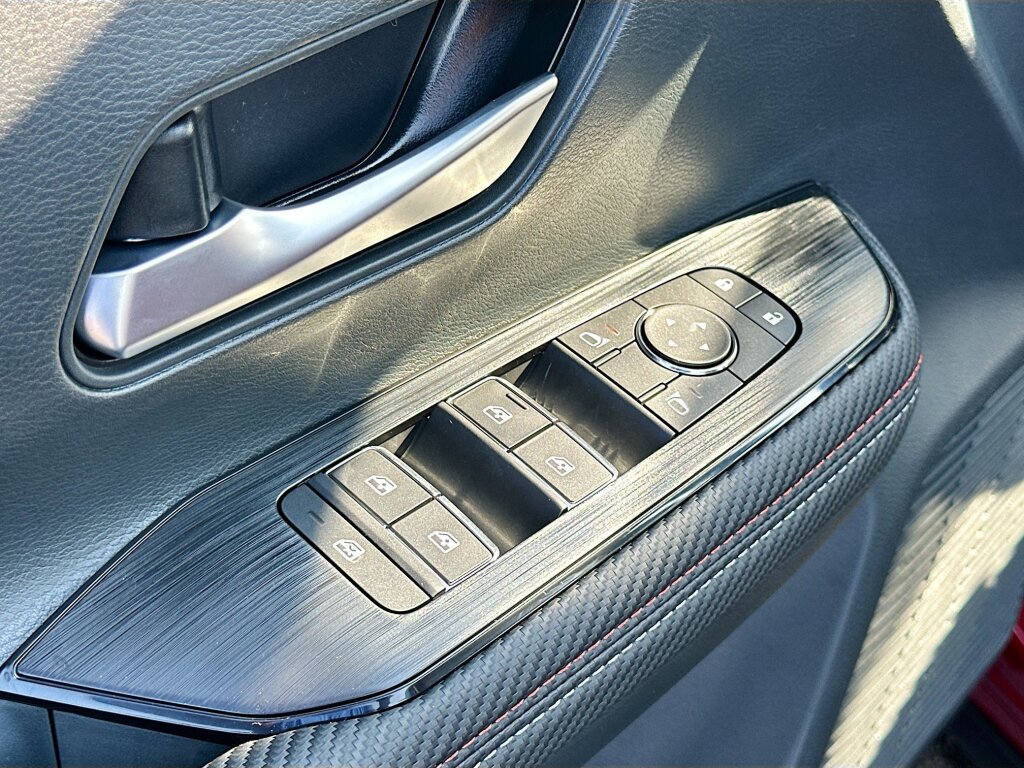 New 2026 Nissan Kicks SR w/ SR Premium Package image 8