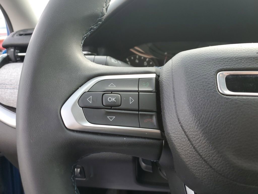 Used 2017 Jeep Renegade Sport w/ Power & Air Group image 14