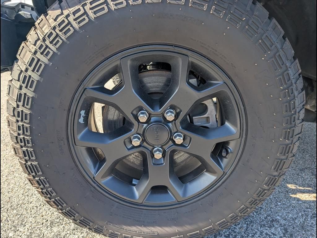 Used 2021 Jeep Wrangler Unlimited Sport image 25