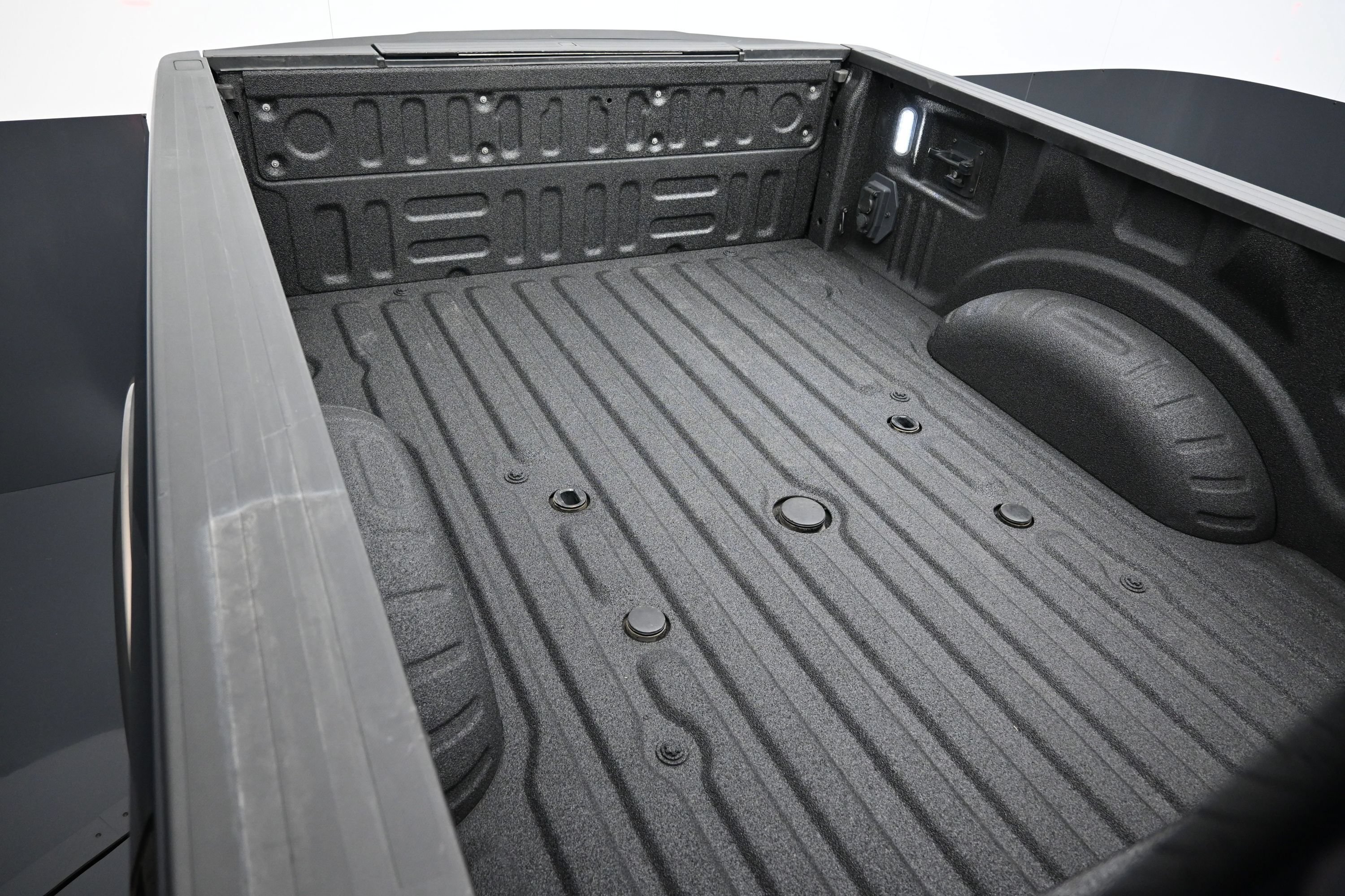 Used 2022 Ford F350 King Ranch w/ Tremor Off-Road Package AWD/4WD image 45