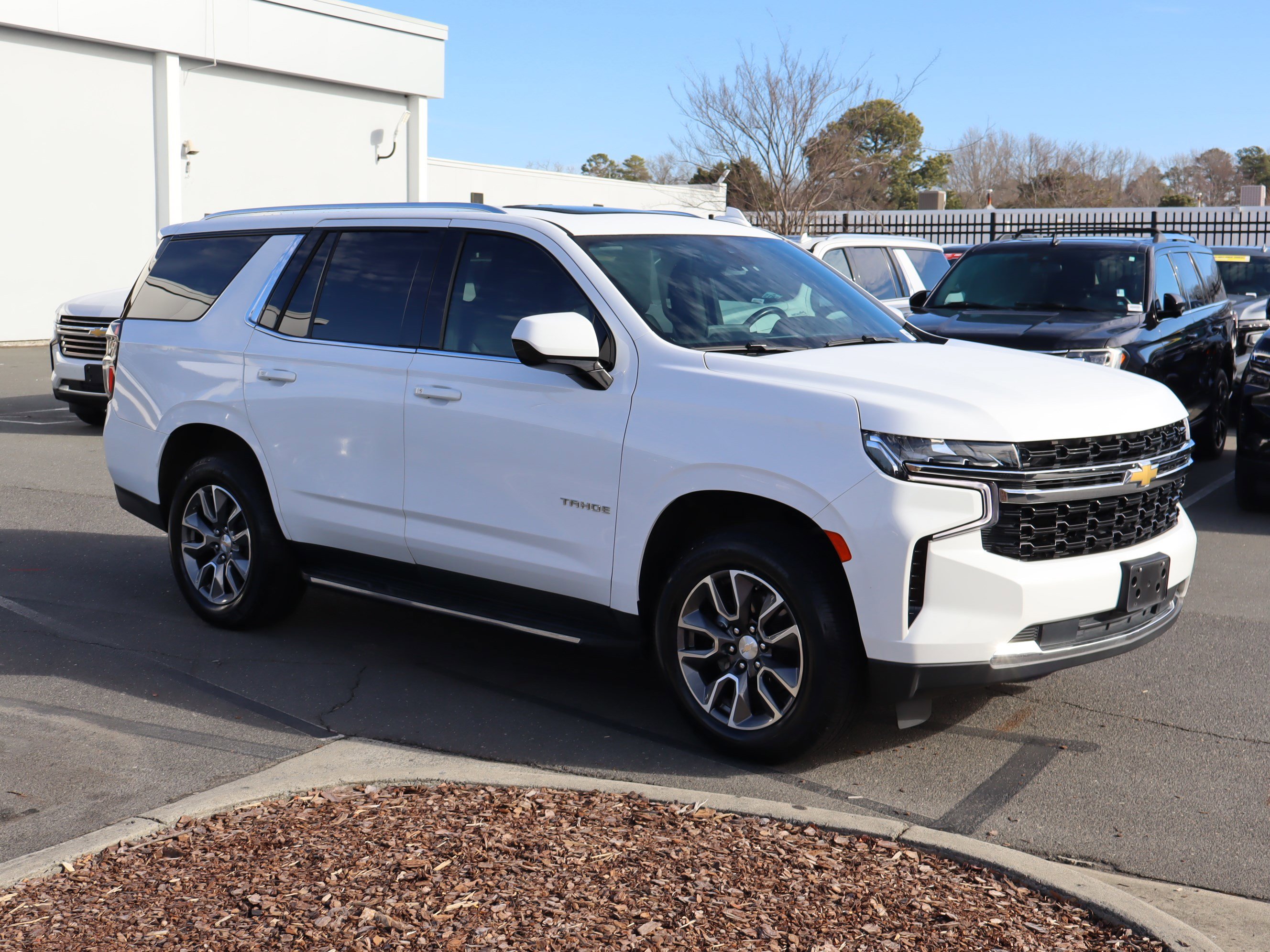 Used 2021 Chevrolet Tahoe LS image 2