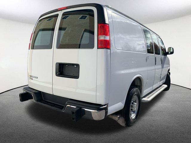 Certified 2024 Chevrolet Express 2500 Work Van w/ Driver Convenience Package image 14