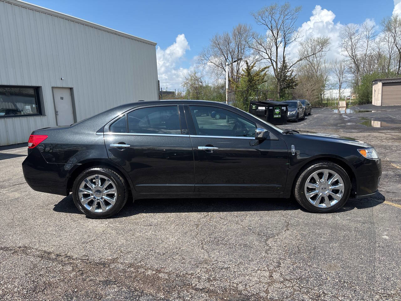 Used 2012 Lincoln MKZ FWD image 6