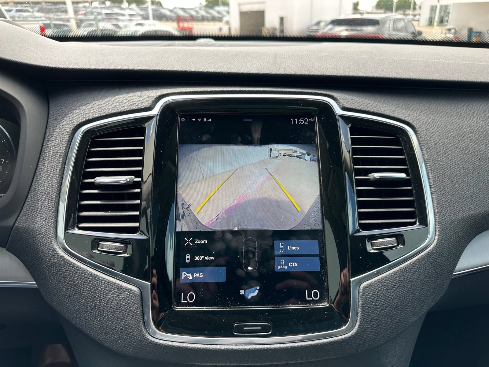 Used 2021 Volvo XC90 T5 Momentum FWD image 9