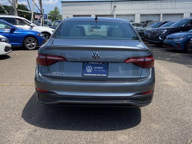 Used 2023 Volkswagen Jetta Sport FWD image 6