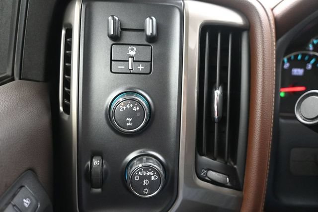 Used 2019 Chevrolet Silverado 2500 High Country w/ Duramax Plus Package AWD/4WD image 26