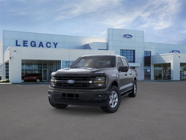 New 2026 Ford F150 XLT w/ Equipment Group 302A MID RWD image 2