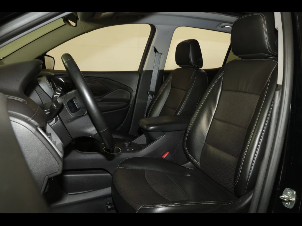 Used 2023 GMC Terrain SLT w/ Elevation Edition AWD/4WD image 22