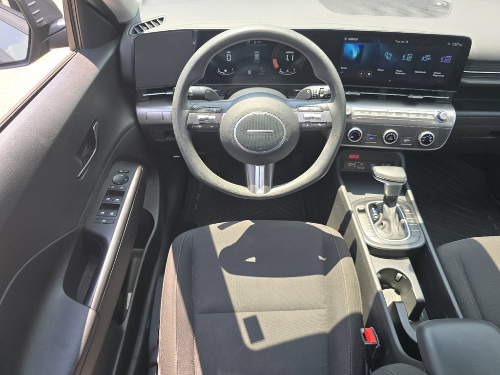 Used 2024 Hyundai Kona SE FWD image 21