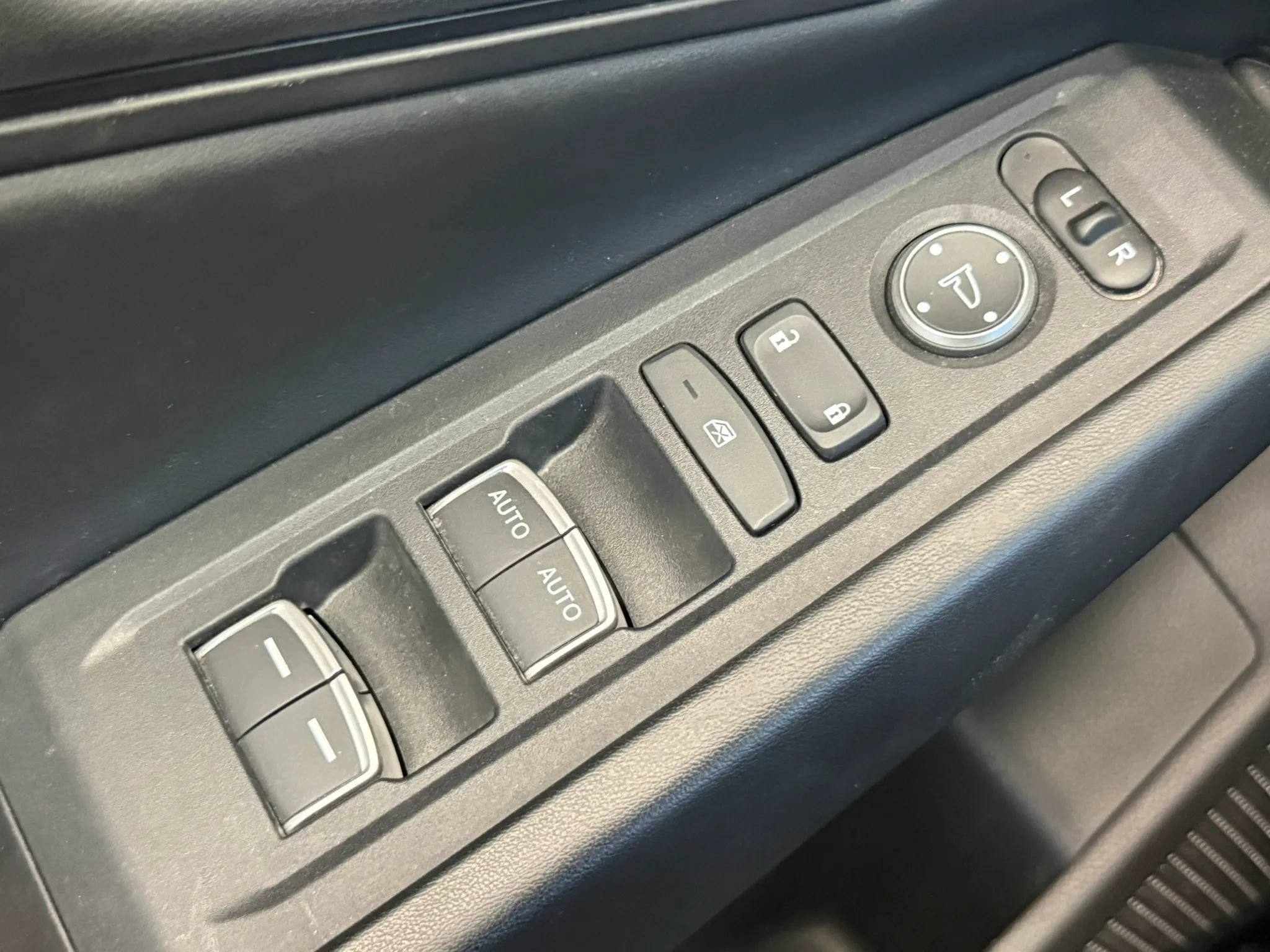 Used 2025 Honda Accord Sport image 21