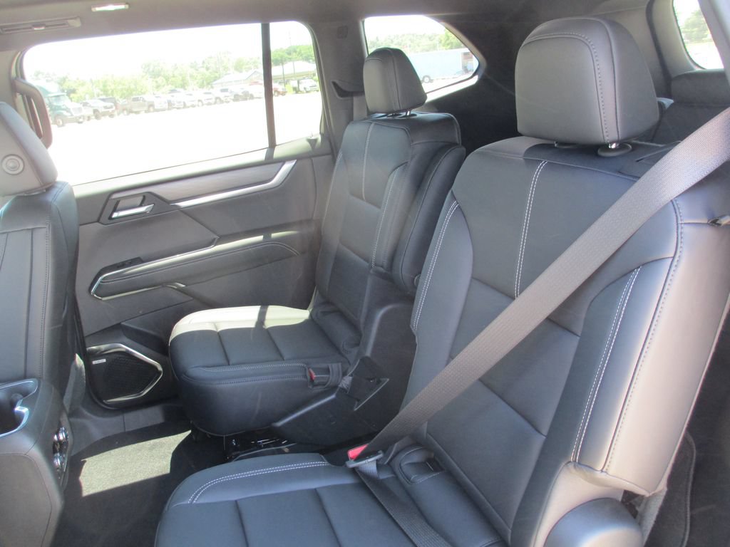 New 2026 GMC Acadia Elevation w/ Super Cruise Package AWD/4WD image 14