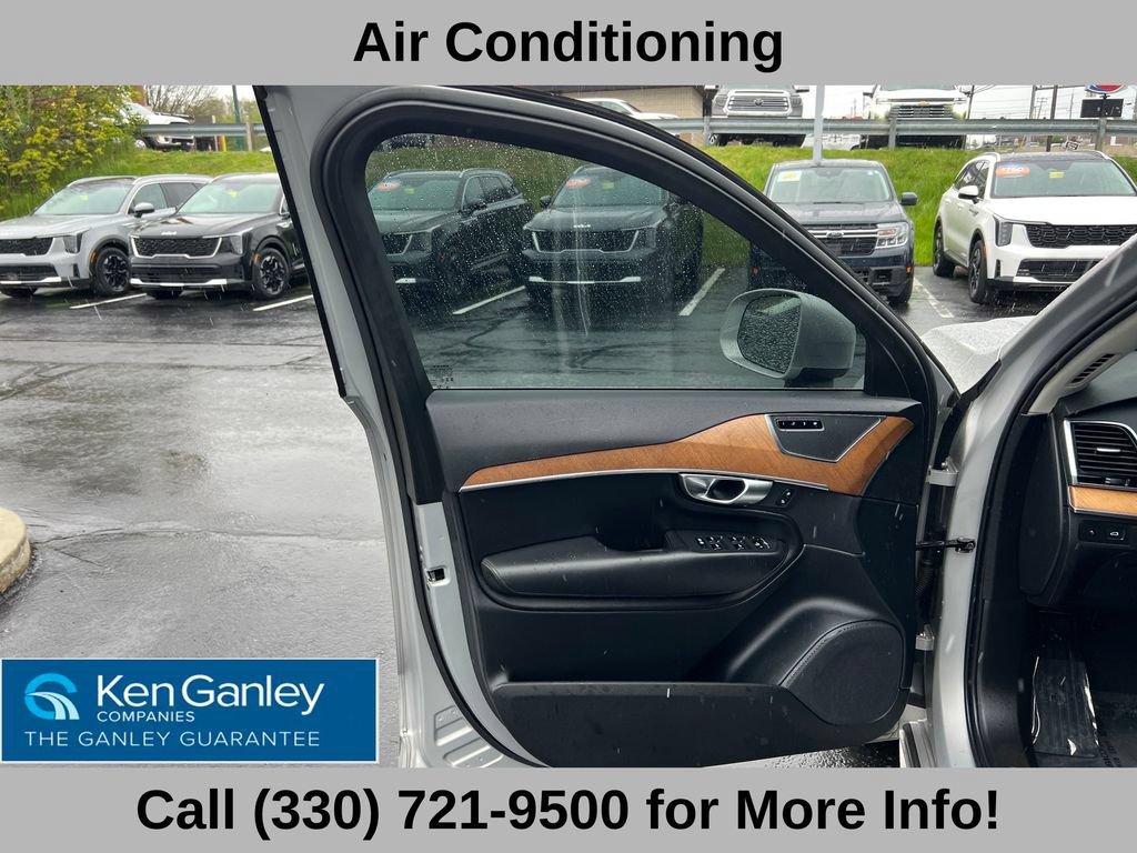 Used 2024 Volvo XC90 B5 Plus AWD/4WD image 25