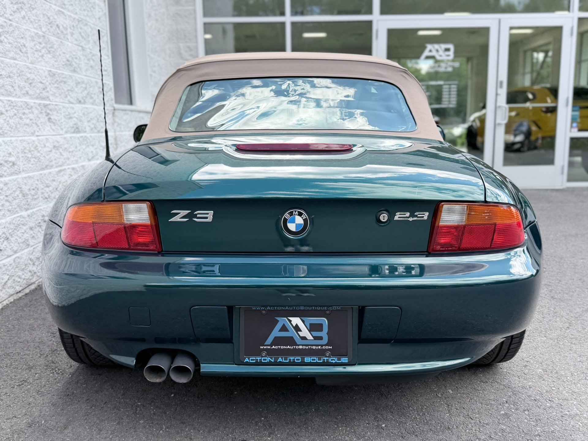 Used 1999 BMW Z3 2.5i RWD image 42