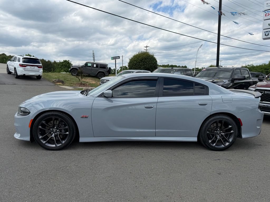 Used 2022 Dodge Charger Scat Pack RWD image 8