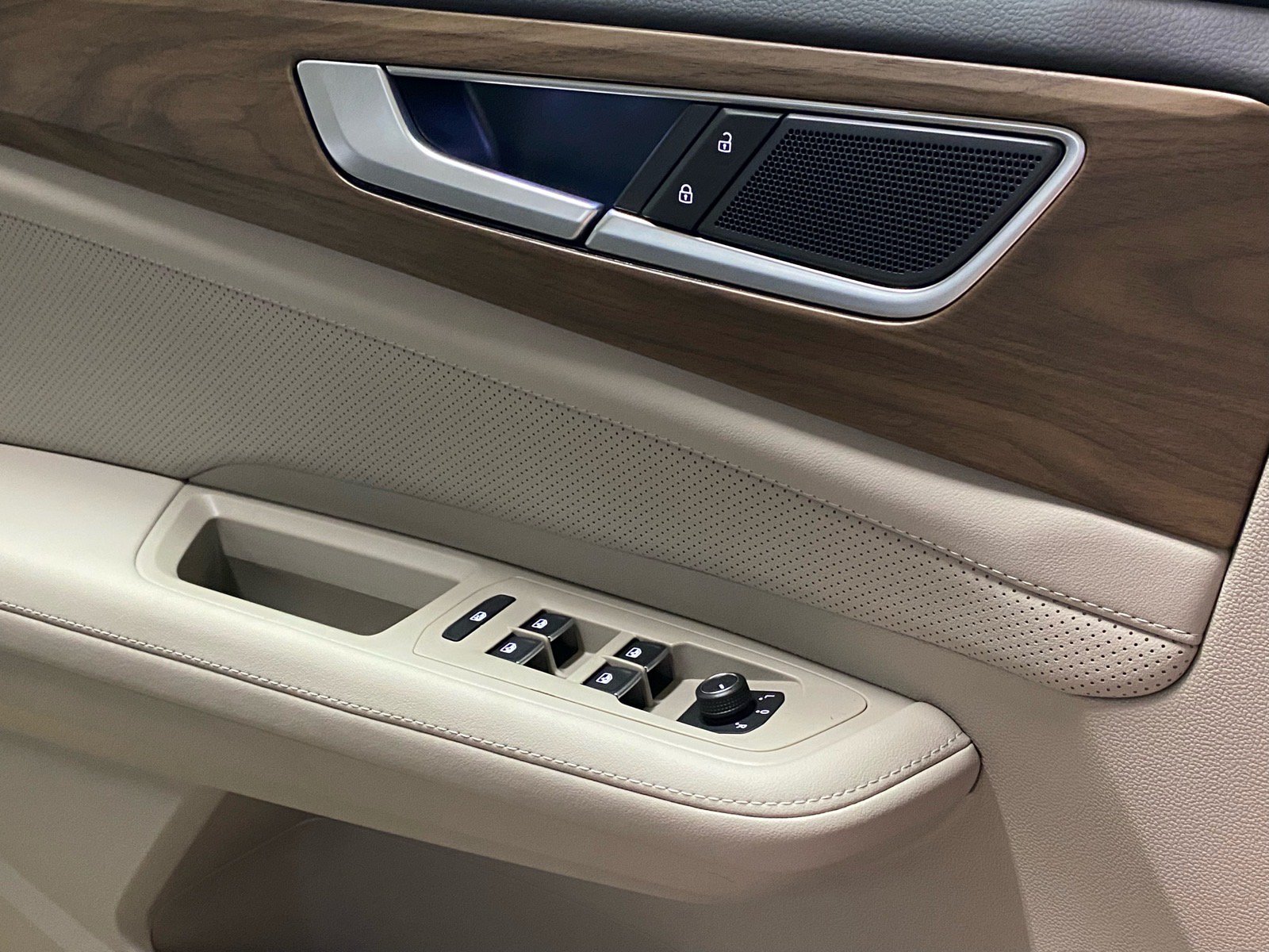 New 2026 Volkswagen Atlas SE AWD/4WD image 10