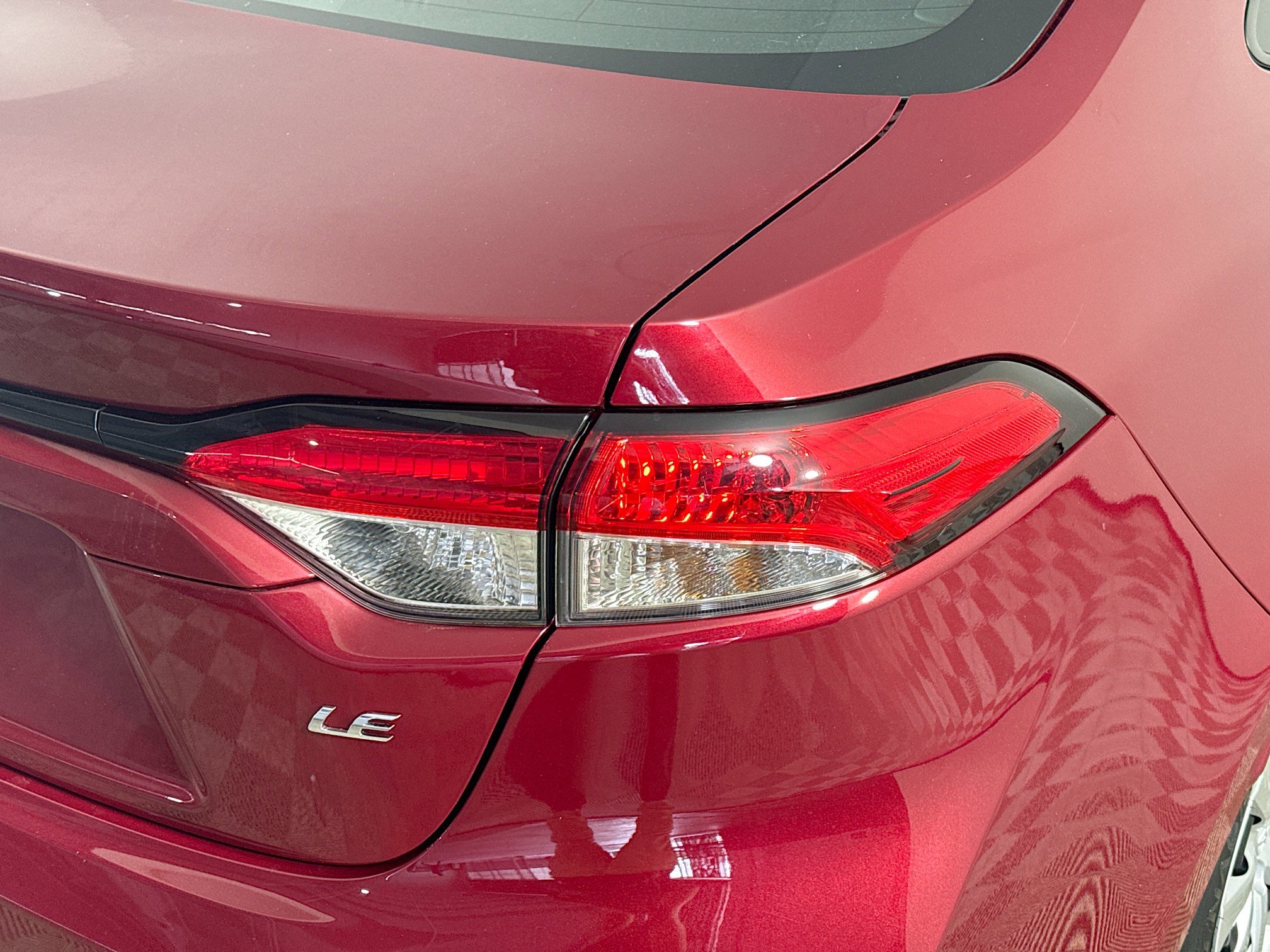 Used 2023 Toyota Corolla LE FWD image 33
