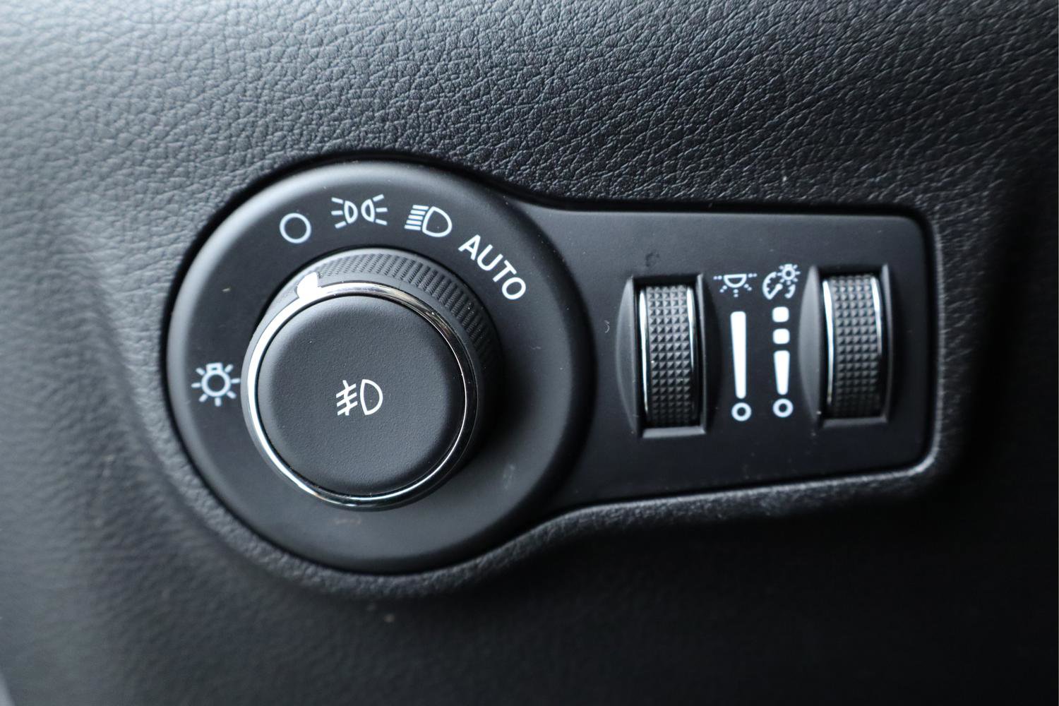 Used 2024 Jeep Compass Latitude image 20