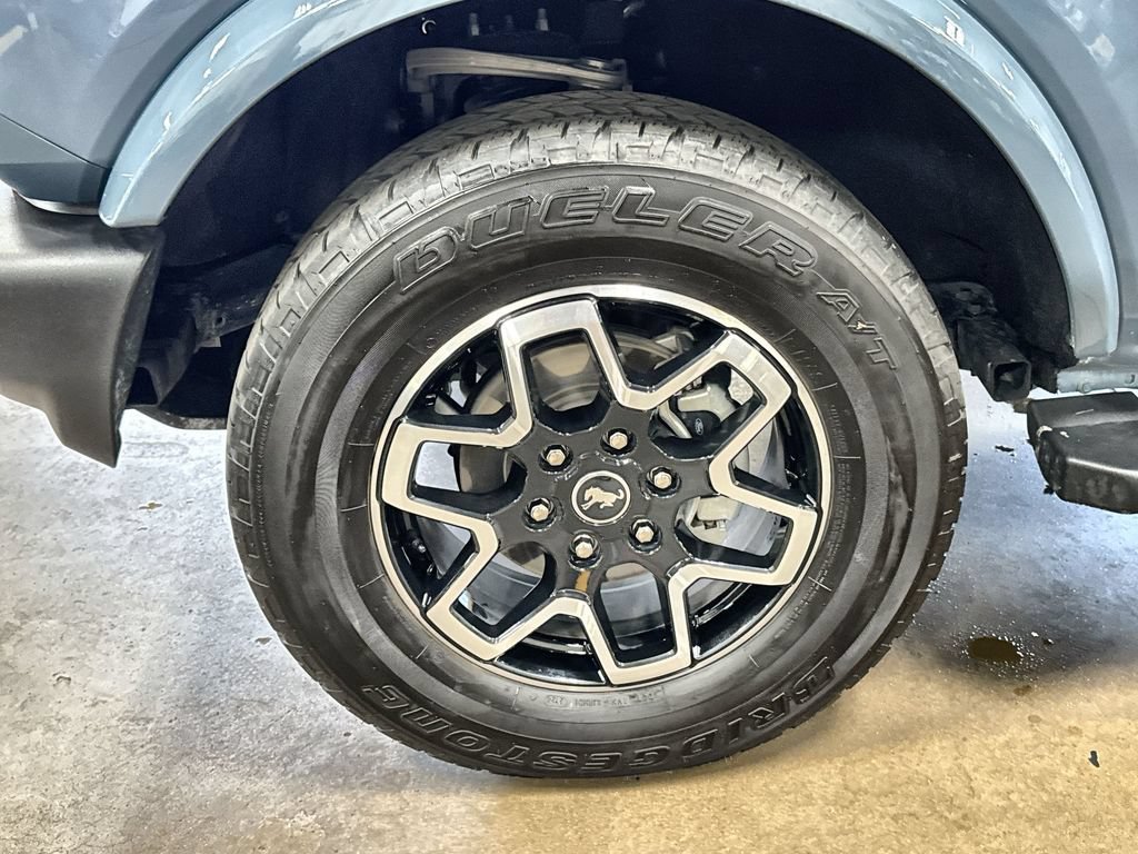 Used 2024 Ford Bronco Outer Banks AWD/4WD image 32