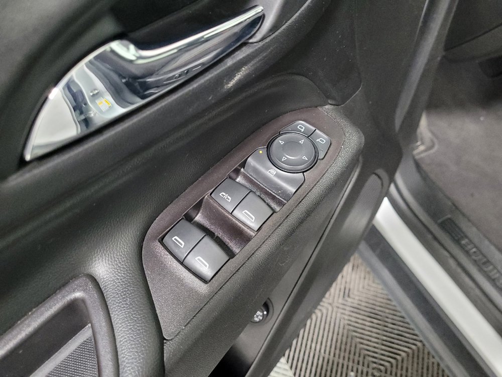 Used 2020 Chevrolet Equinox LT image 27