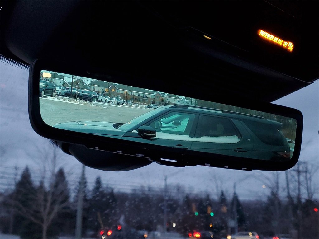 Used 2025 Land Rover Range Rover Autobiography image 18