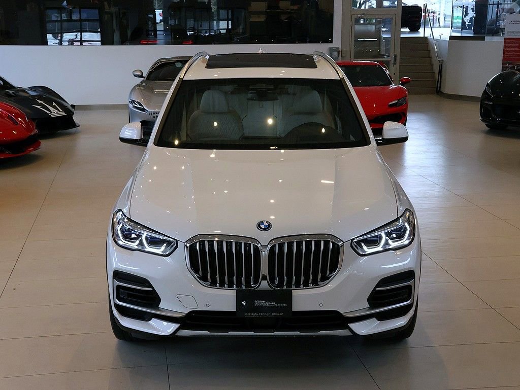 Used 2023 BMW X5 xDrive45e w/ Executive Package image 36