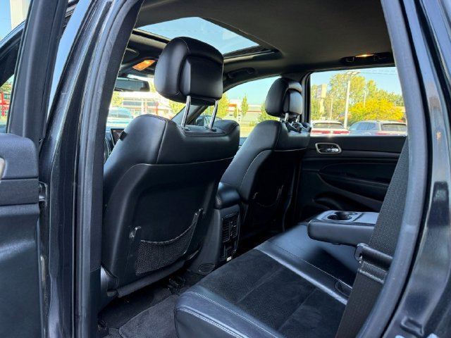 Used 2015 Jeep Grand Cherokee Altitude AWD/4WD image 15