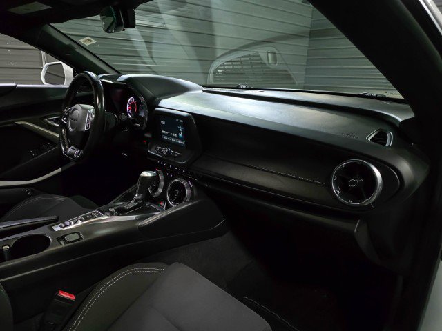 Used 2018 Chevrolet Camaro LT w/ RS Package RWD image 11