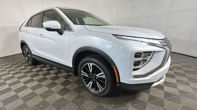 Used 2023 Mitsubishi Eclipse Cross SE AWD/4WD image 2