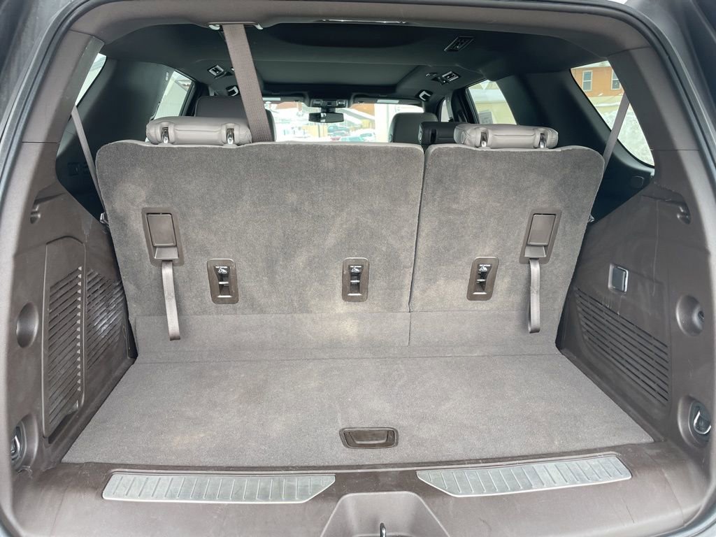 Used 2021 Chevrolet Tahoe Z71 image 19