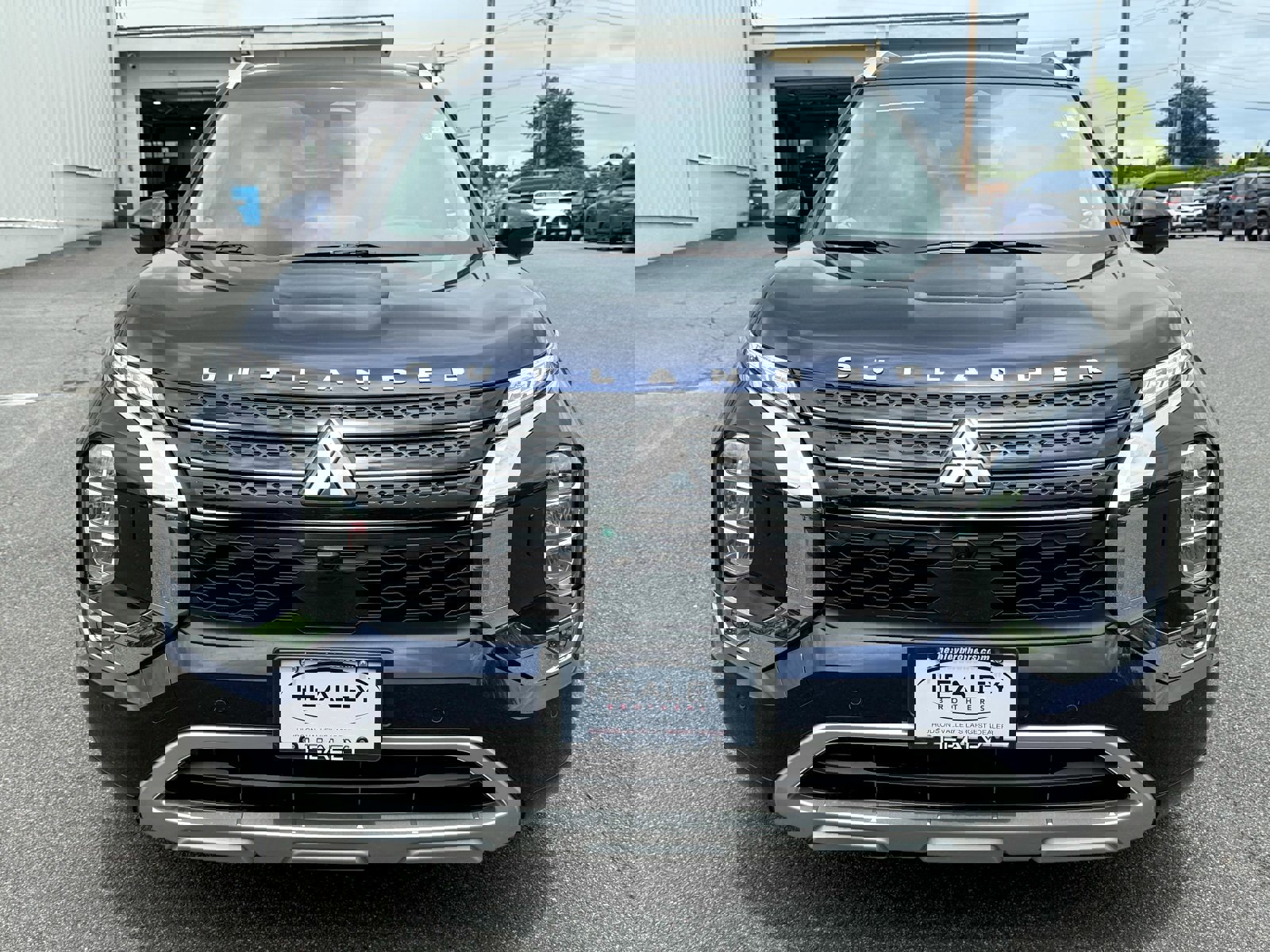 New 2025 Mitsubishi Outlander 4WD Plug-In Hybrid image 4