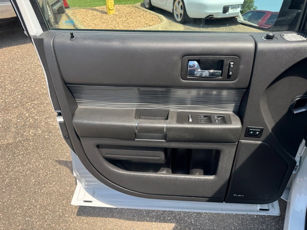 Used 2018 Ford Flex Limited w/ Equipment Group 301A image 20