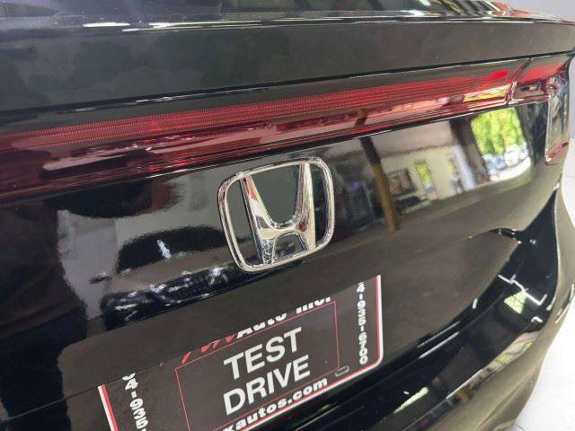 Used 2023 Honda Civic EX-L image 16
