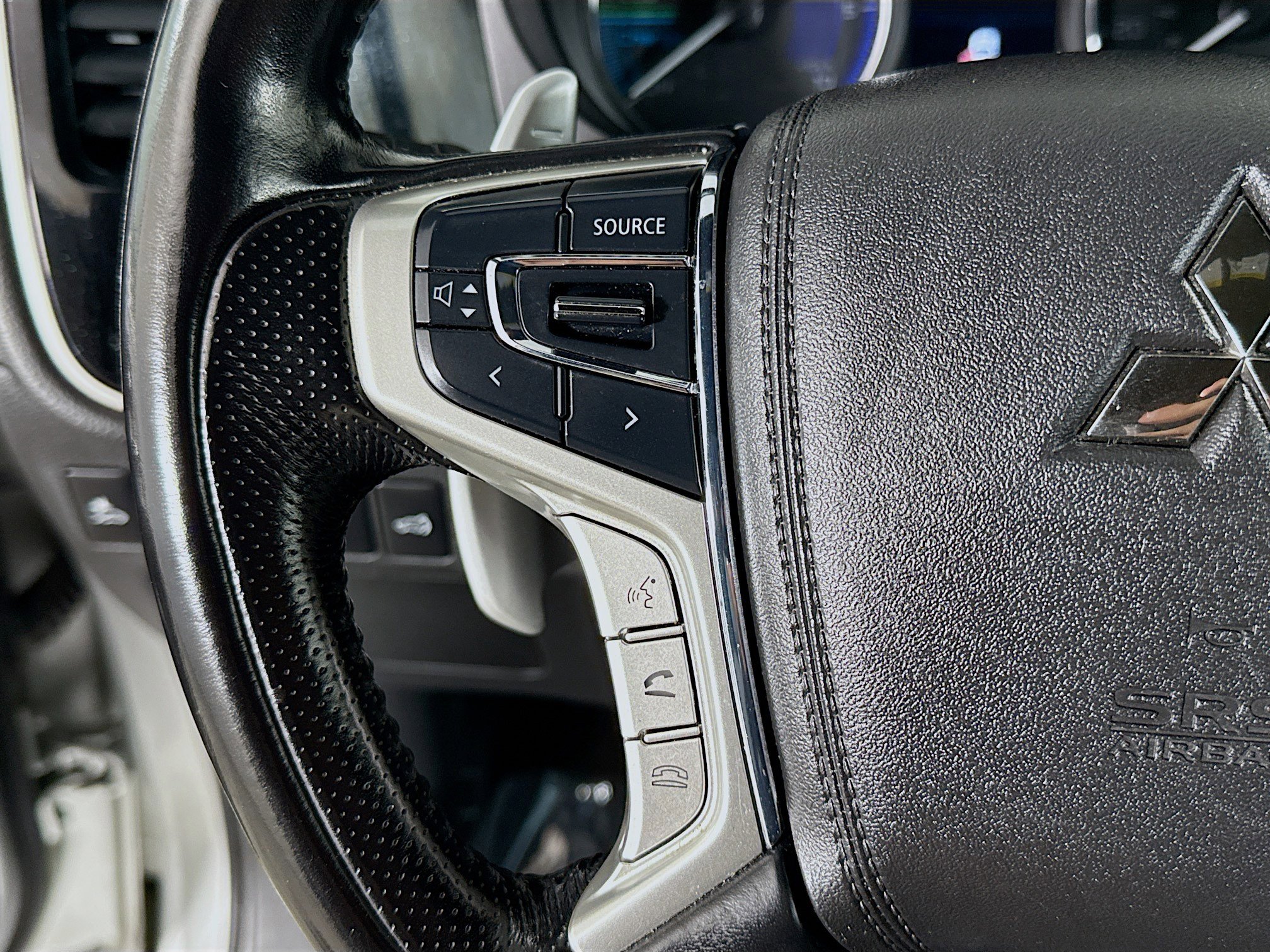 Used 2022 Mitsubishi Outlander SEL image 14