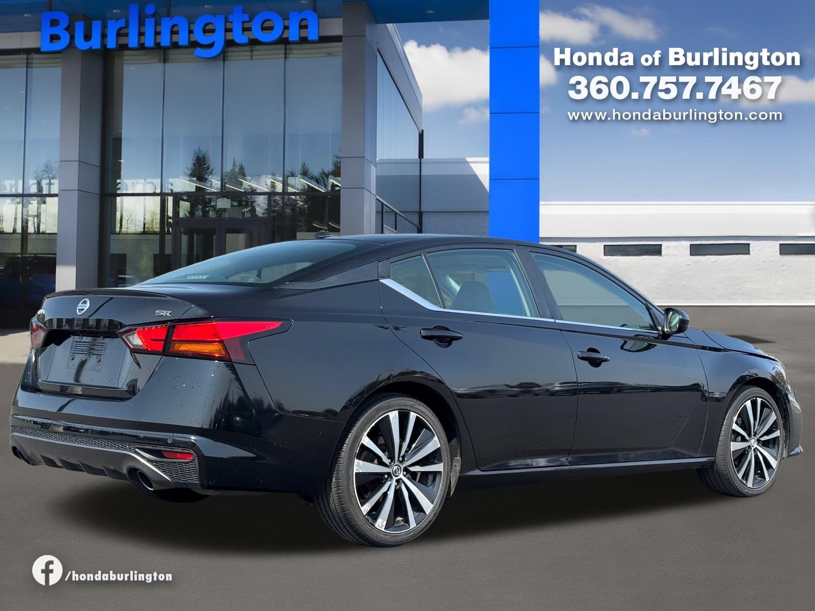 Used 2022 Nissan Altima 2.5 SR FWD image 6