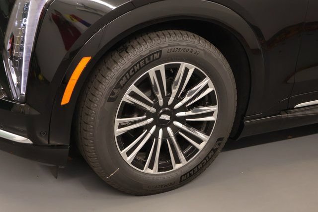 New 2026 Cadillac Escalade IQL Luxury AWD/4WD image 7