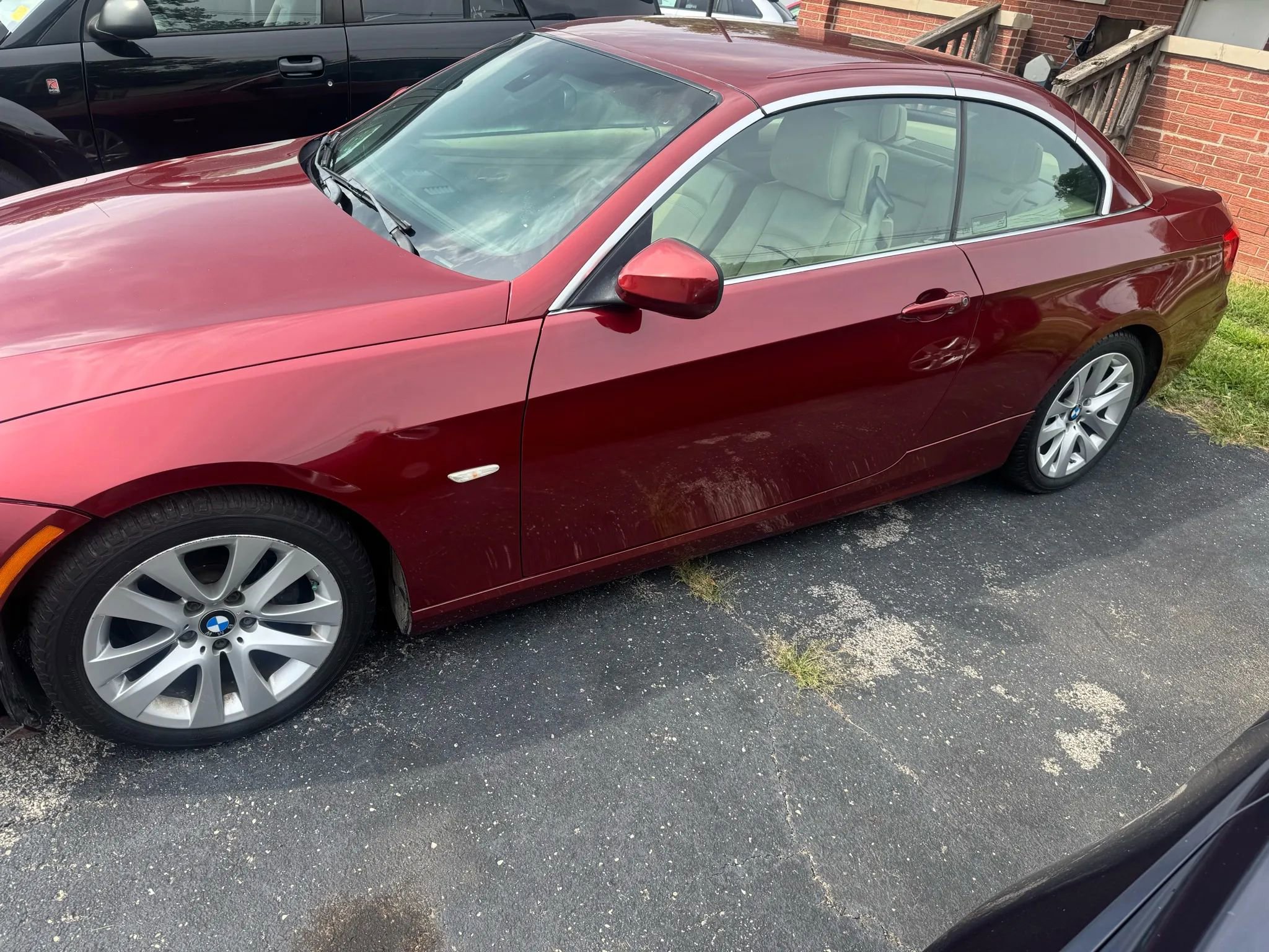 Used 2011 BMW 328i Convertible image 9