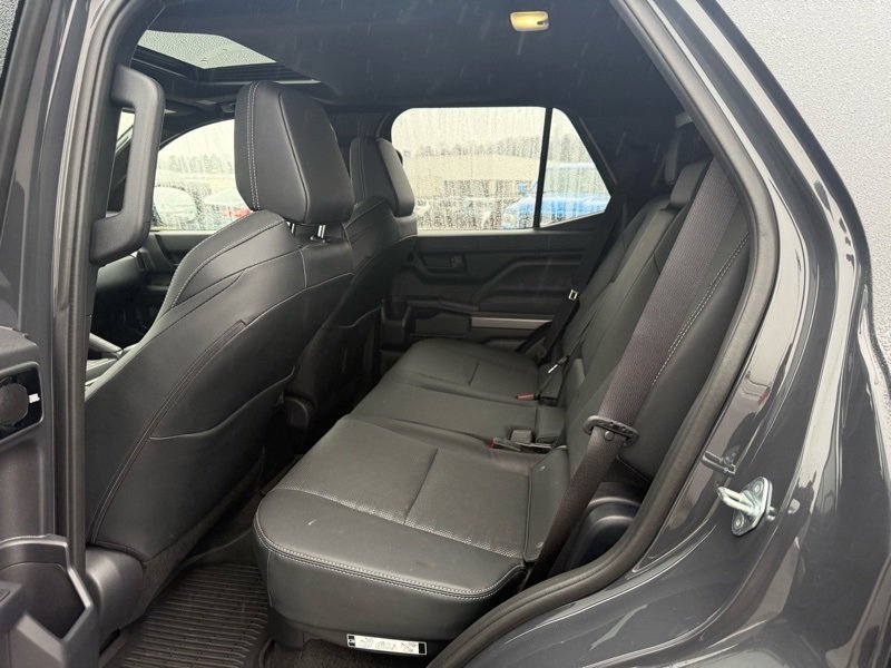 Used 2025 Toyota 4Runner TRD Off-Road Premium w/ Tow Technology Package image 11