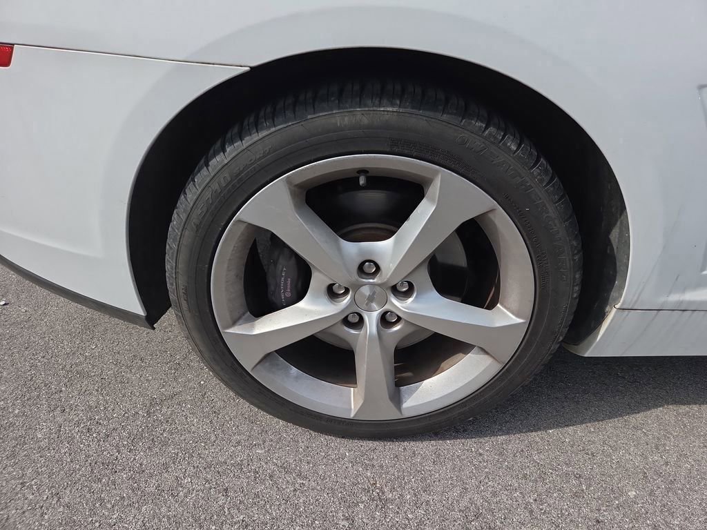 Used 2015 Chevrolet Camaro SS w/ RS Package image 4
