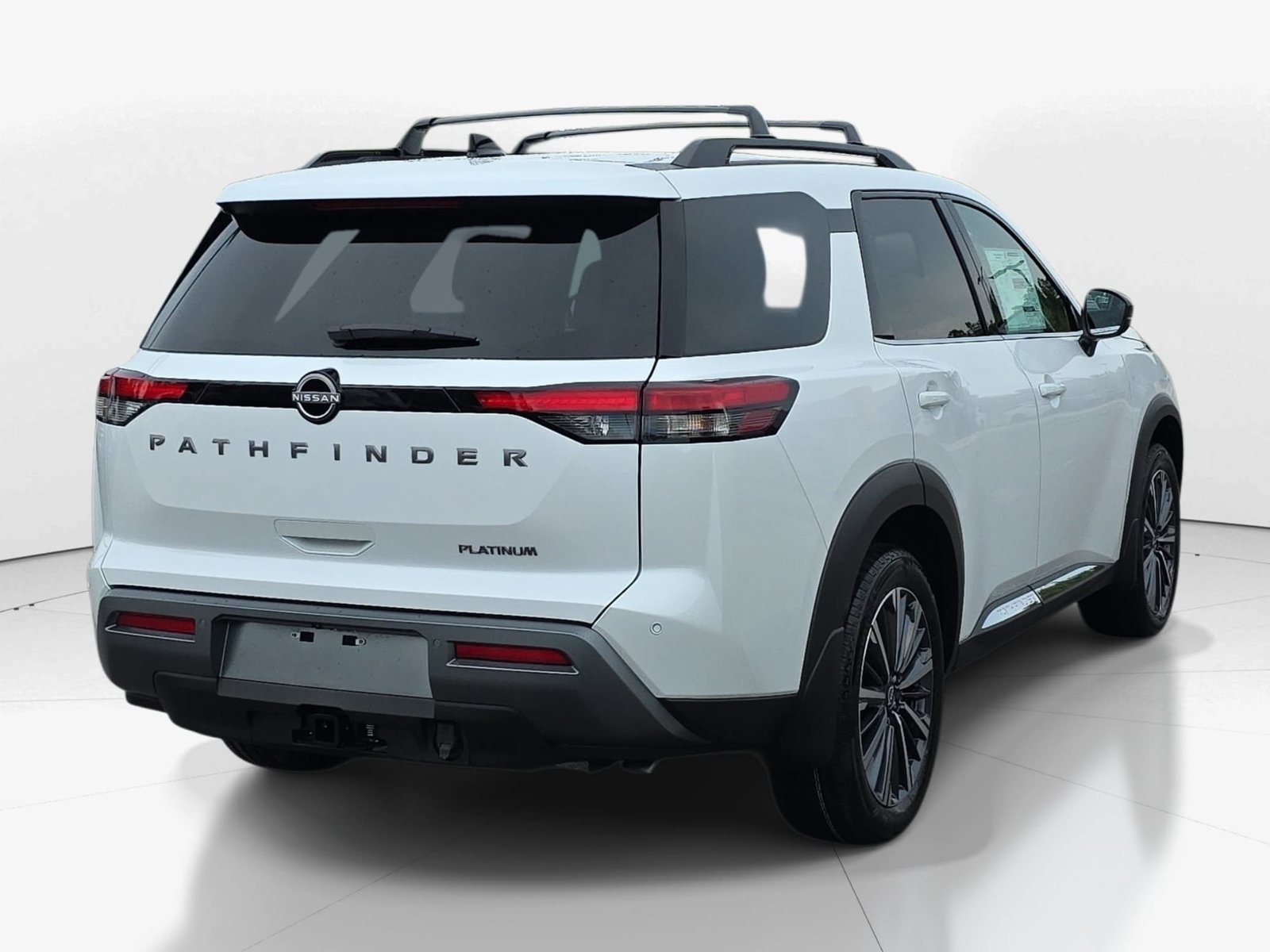 New 2026 Nissan Pathfinder Platinum w/ Accent Package FWD image 6