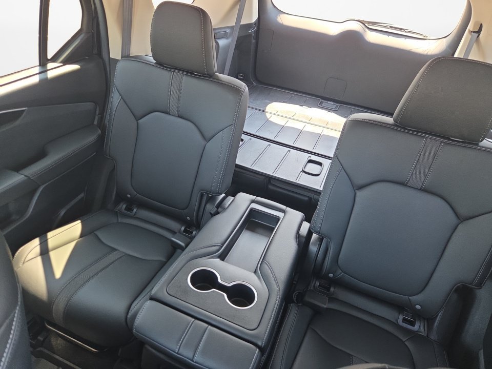 Used 2026 Honda Pilot EX-L image 12