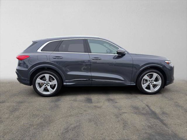 Used 2025 Audi Q5 Prestige AWD/4WD image 2