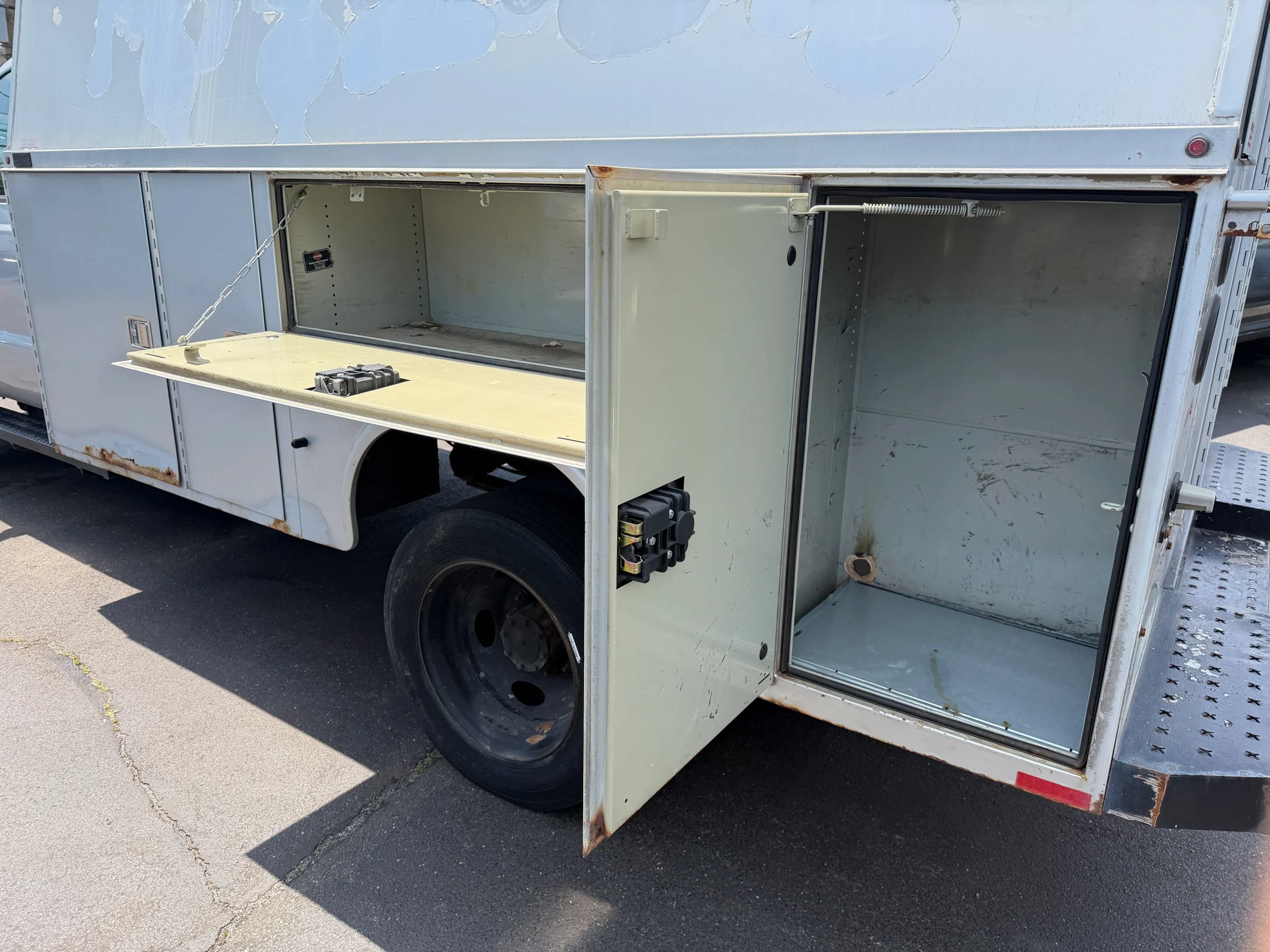 Used 2011 Ford F450 XL RWD image 11
