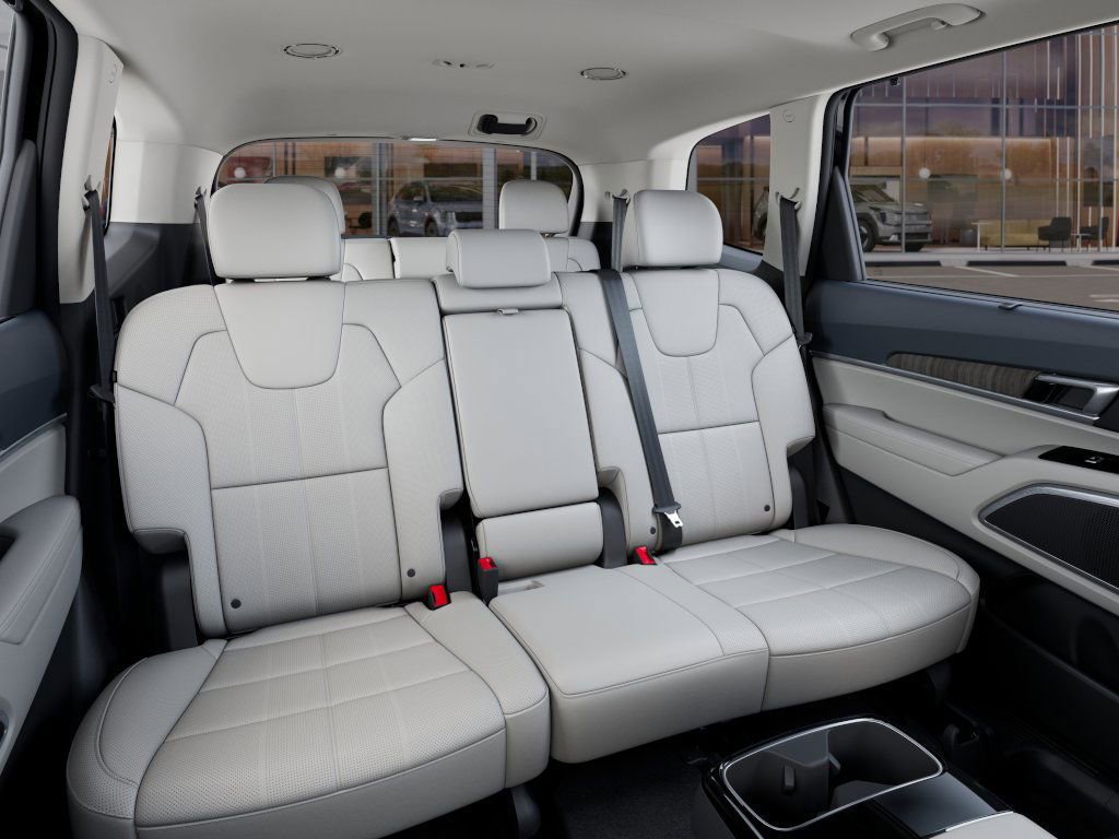 New 2025 Kia Telluride EX image 17