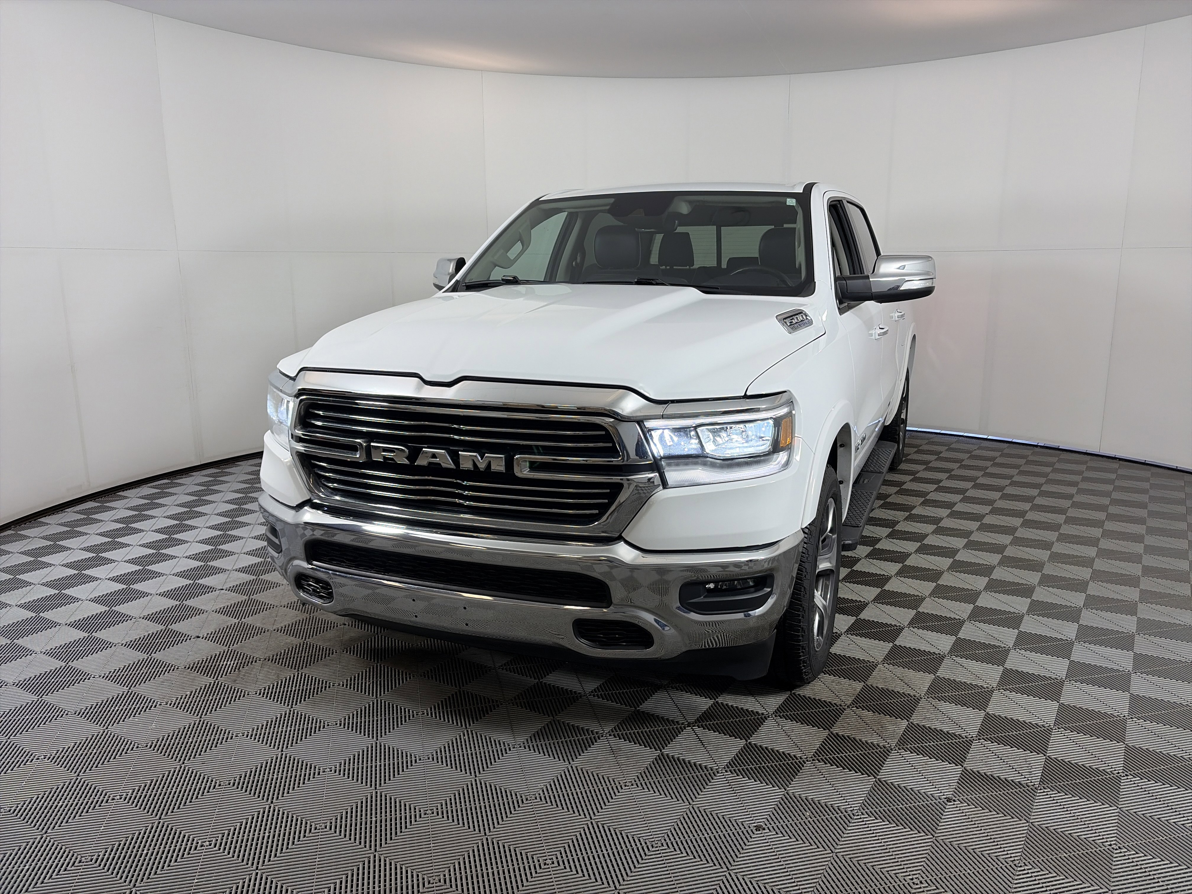 Used 2022 RAM 1500 Laramie image 2