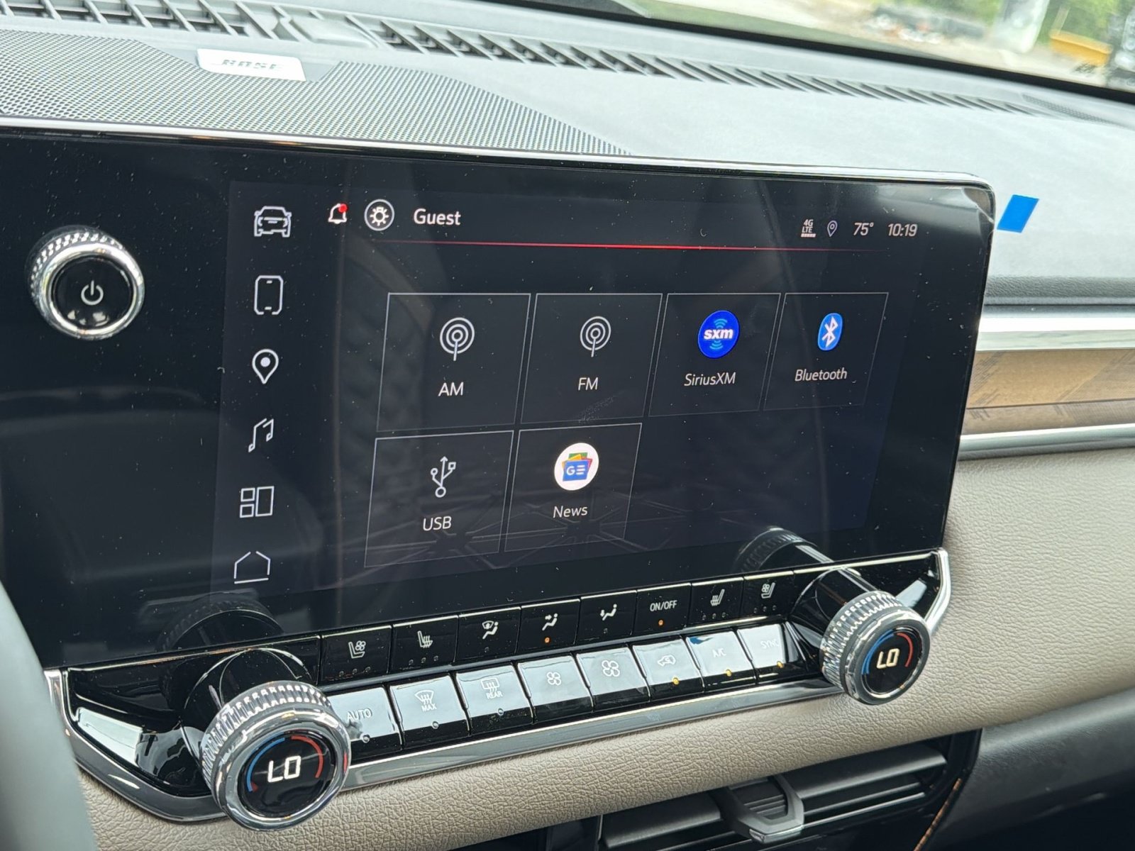 New 2026 GMC Canyon Denali AWD/4WD image 18
