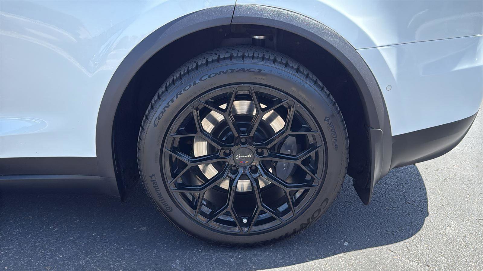 Used 2019 Tesla Model X Long Range AWD/4WD image 21