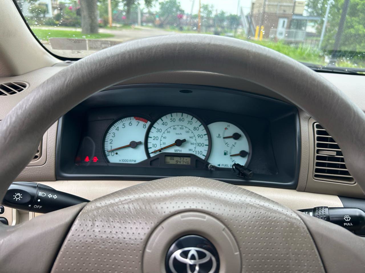 Used 2004 Toyota Corolla LE FWD image 8