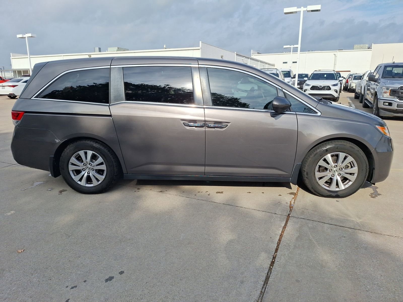 Used 2014 Honda Odyssey EX image 7