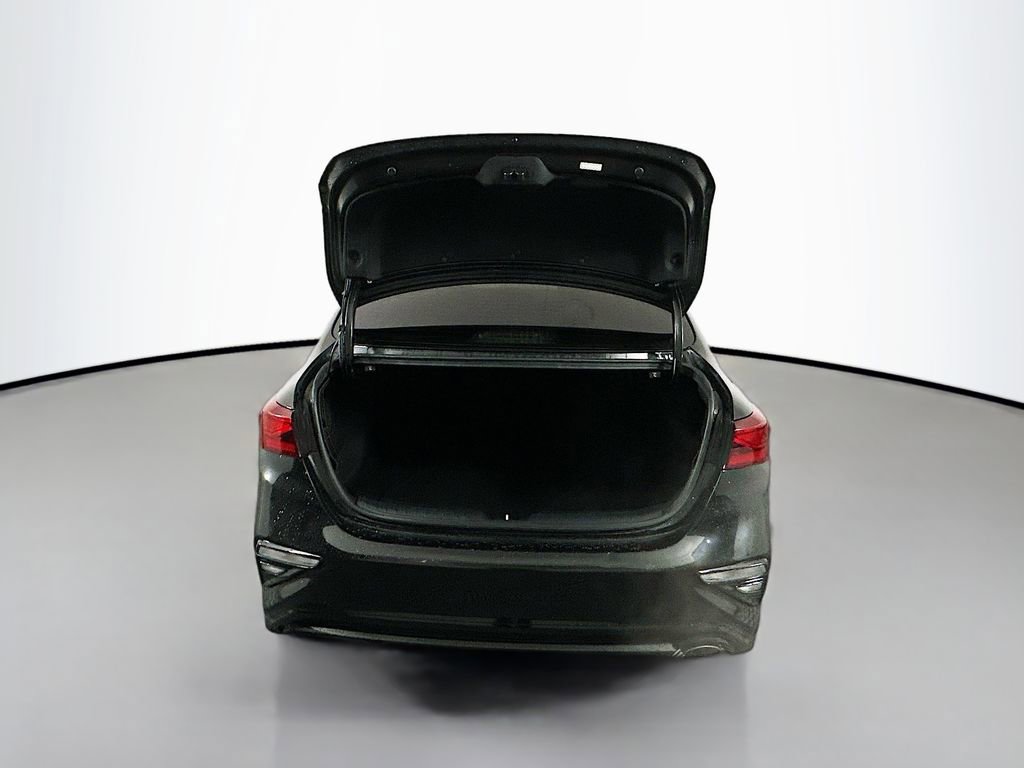 Used 2021 Kia Forte LXS image 23