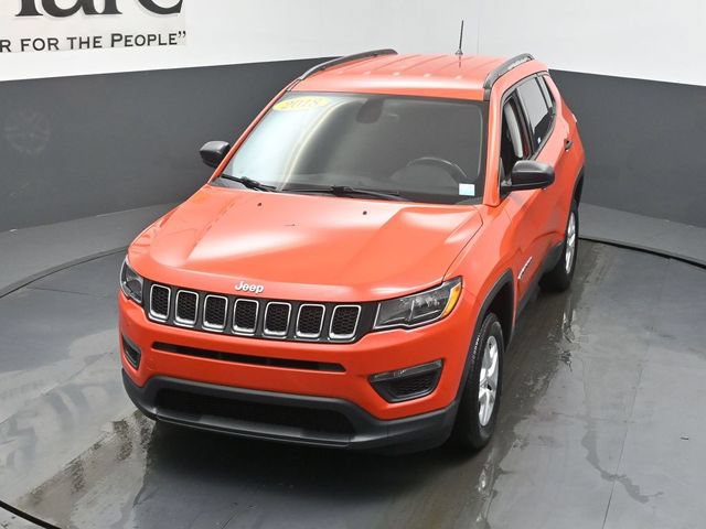 Used 2018 Jeep Compass Sport w/ Cold Weather Group AWD/4WD image 46